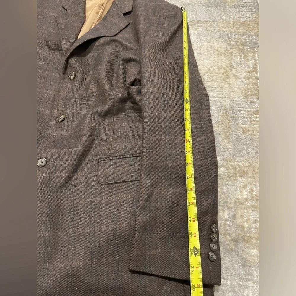Haspel Brown 100% Lambswool Mens Suit Jacket Size 44 Long 3 Button Subtle Plaid